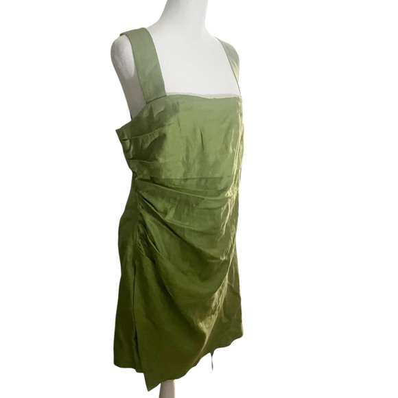Reformation Kerrigan Linen Dress in Avocado Green - Picture 7 of 12